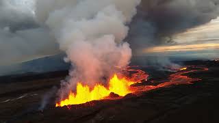 Mauna Loa Eruption  2022 [upl. by Anoy169]